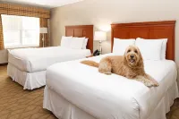 Admiral's Inn Resort