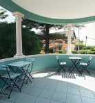 Impact Beach House Hotels in Estoril
