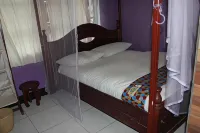 Amahoro Guest House - Single Room with Shower