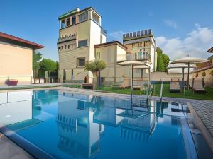 Villa Bernasconi - camere e ristorante -