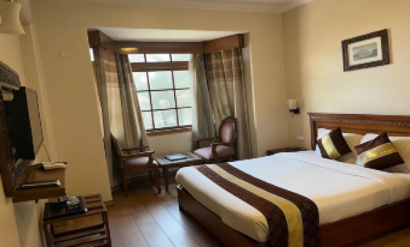 Wingait Inn - Hotel Near the Mall Road - Housity