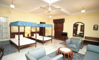 Nilambag Palace Hotel - Housity