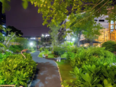 Sabai Sabana Hotels near Beach Rd