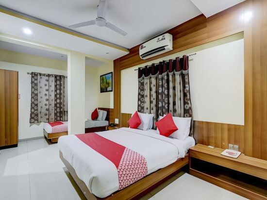 Hotel Krishna Palace Vastrapur