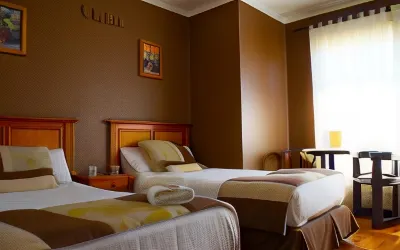 Hotel Dikran Các khách sạn gần Infantil Park