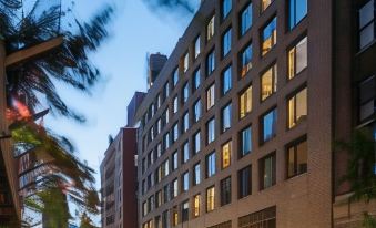 Arlo Midtown