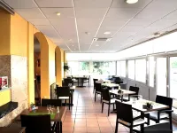 Le Regina Hôtel et Restaurant Canet-Plage - balcony