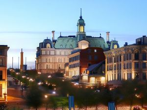 SpringHill Suites Old Montreal