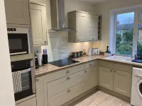 Gladstone Apartments by Bluebell Rooms Hotel dekat Shackleton Accommodation
