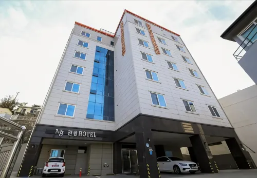 Mj Hotel