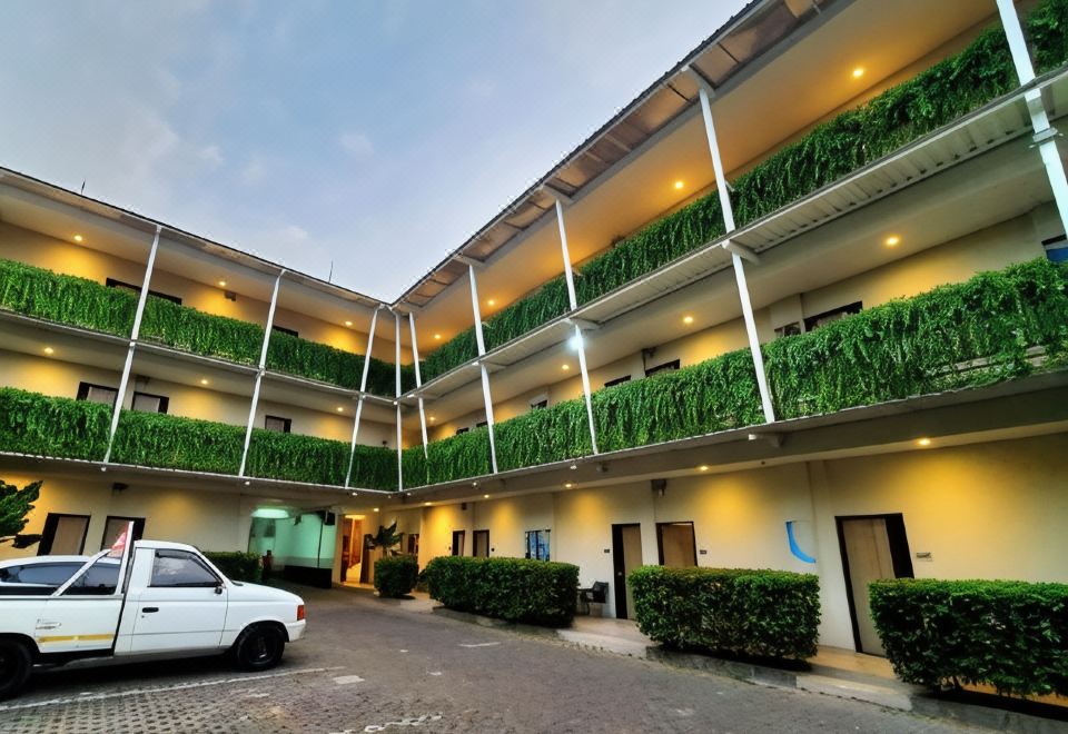 hotel overview picture