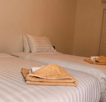 ห้องดีลักซ์ เตียงคู่ 