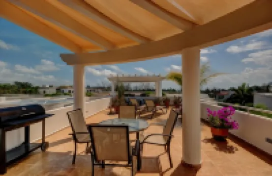 瑪雅海濱度假套房酒店