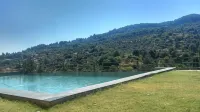 Kirkinca Hotel
