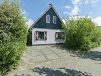 Villa in Callantsoog Near the Beach - parking