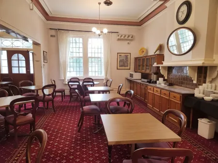 Georgian Court Inn Отели рядом с достопримечательностью «Беррарунг Марр»