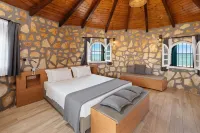 Kyma Suites - Adult Only Accommodation Hotels near St. Spyridon Second Beach