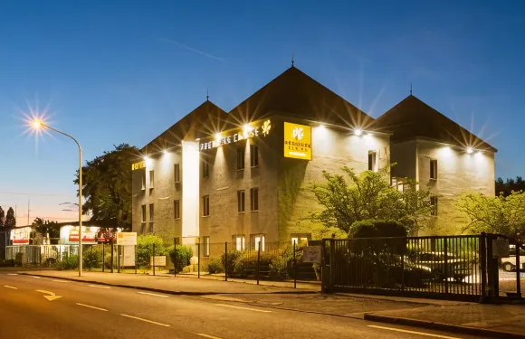 南特聖埃爾布蘭酒店