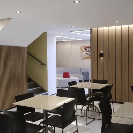 Hub Hotel