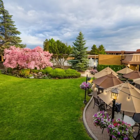 Mirabeau Park Hotel