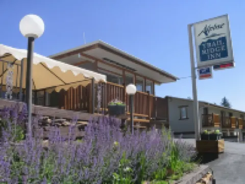 Alpine Trail Ridge Inn Hotels in Larimer County