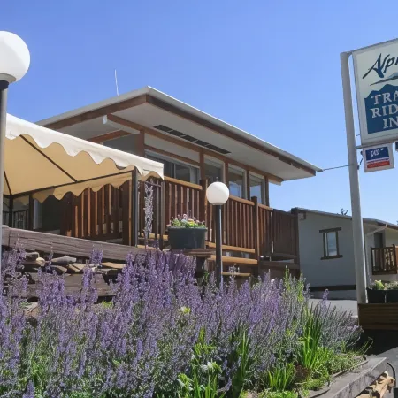 Alpine Trail Ridge Inn