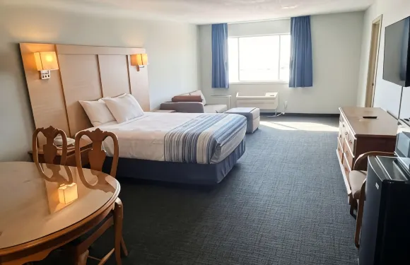 溫德姆戴斯酒店及套房威廉斯堡IA北