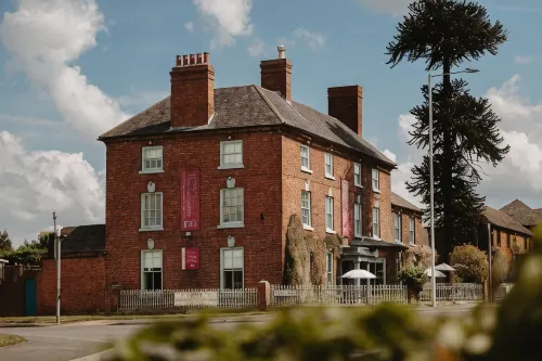 Old Orleton Inn Hotels in Wrockwardine