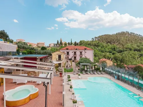 Residence Villa il Casale - Appartamenti Wellness e Piscina Riscaldata - Kylpylä