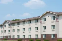 Super 8 by Wyndham New Castle Hotels in New Castle County