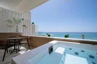 ZEST THASSOS LUXURY RETREAT - Hot Tub