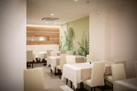 International Beach Hotel