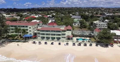 コーラル ミスト ビーチ ホテル のホテル