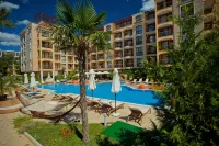Harmony Suites 2,3 - Pools