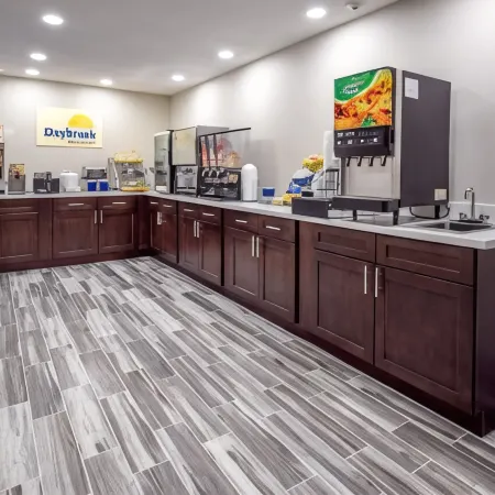 Days Inn & Suites by Wyndham Wisconsin Dells