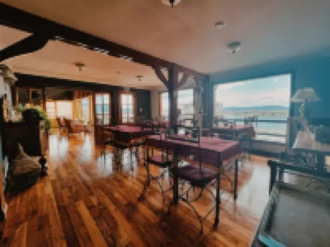 弗洛爾奧斯特拉爾飯店