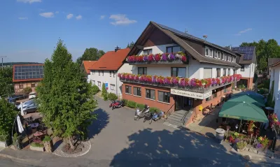 Landgasthaus Zur Linde Hotels in 