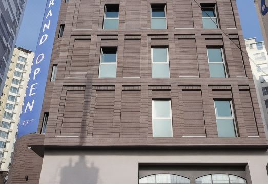 브라운도트 호텔 외관