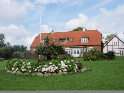 Jungshoved Præstegård B&B Hotels near Befrielsessten ved Jungshoved