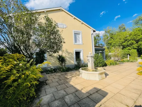 La Maison de l'Etang - บีแอนด์บี