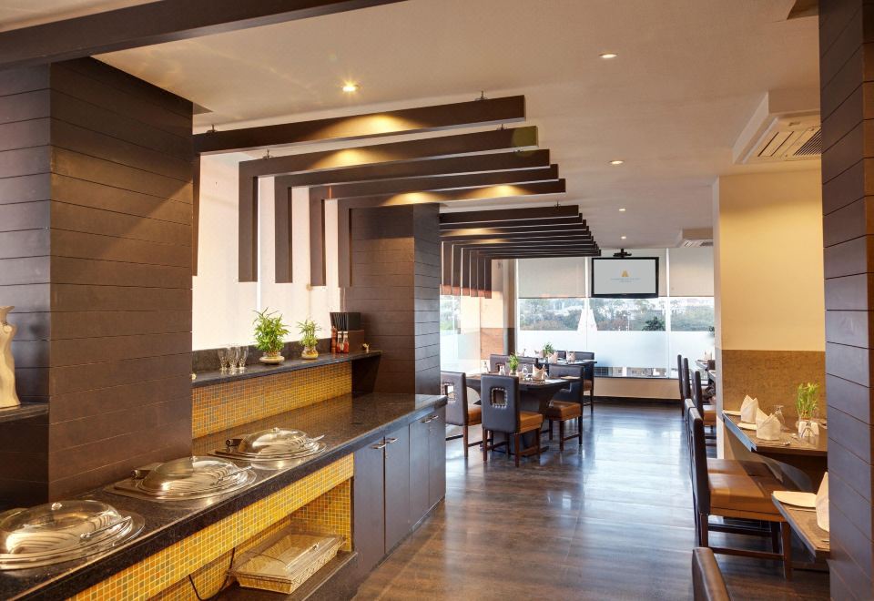 Hotel Palms Jaipur Over view