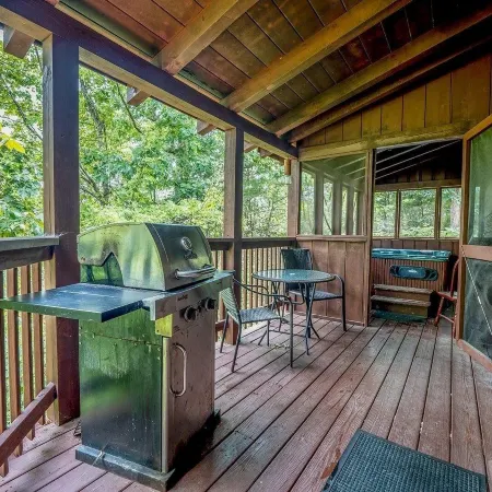 Bean Pot 1 Bedroom Cabin by RedAwning