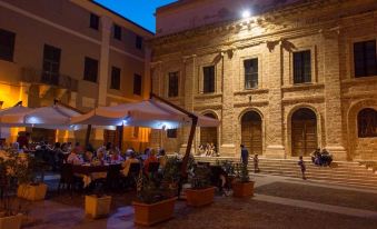 Best Located in Alghero Old Town Steps to Sea. Attic Emerald
