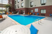 Holiday Inn Express & Suites BILOXI- OCEAN SPRINGS by IHG Hotels in Saint Martin