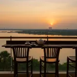 Danga Bay - 3Br Full Seaview - Luxe Balcony Bliss 단가 베이 호텔