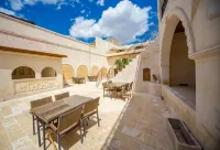 Palmyra Boutique Hotel فنادق في سانليورفا