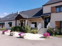 Logis Hotel Restaurant de l'Abbaye Hotels in Paucourt