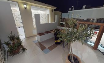 Porto Enetiko Suites