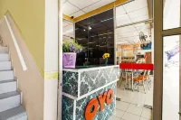 OYO 89573 Hotel LII View فنادق في ميرسينغ
