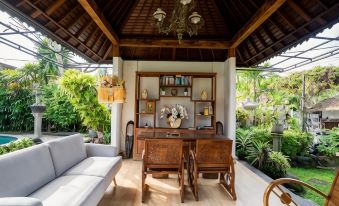 Capung Cottages
